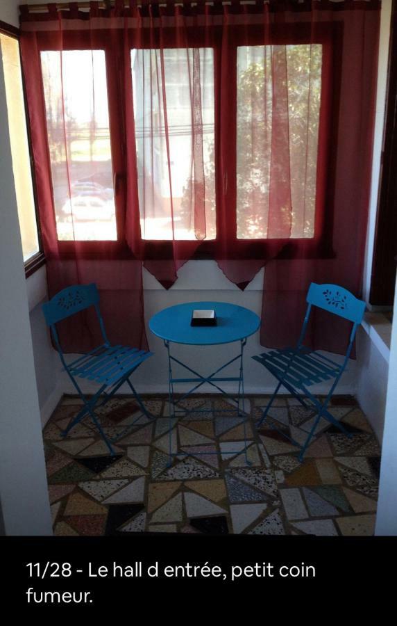 Appartement Tout Confort Avec Parking Ferme Arles Exterior foto